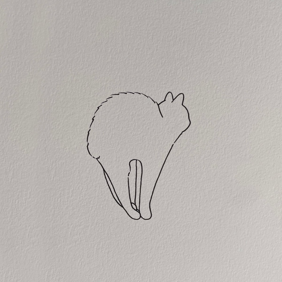 poorlycatdraw's tweet photo. biiiiiig stretch https://t.co/uTj6pcxLlX