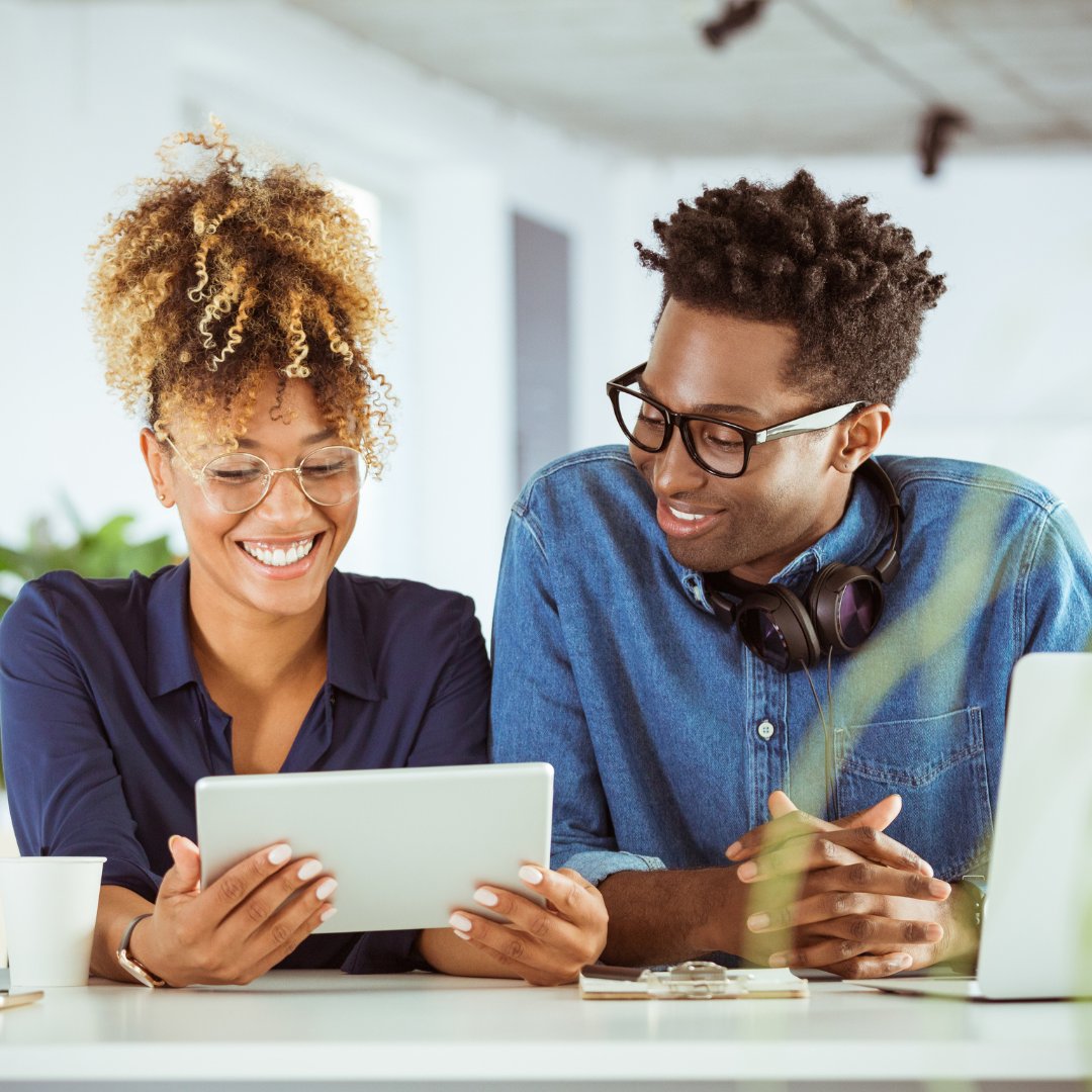 DigitalBridge__'s tweet photo. 🎓 Don't know where to start with digital skills? We've got you covered! Discover our free online courses designed to teach you today's most in-demand skills. Start your learning journey today! 🌐📖 #LearnDigitalSkills #FreeCourses https://t.co/GzsbYhclDd