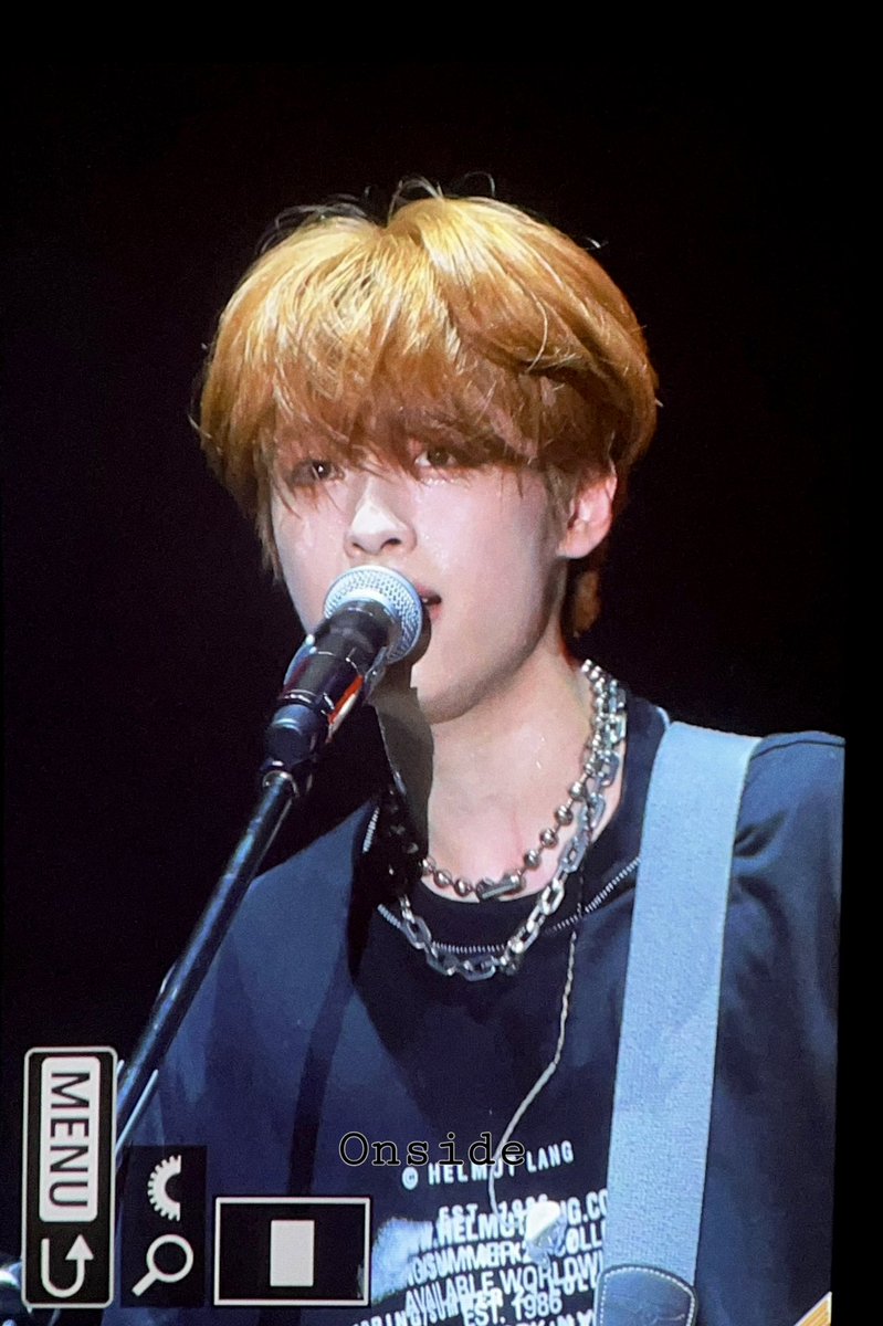 230811 Jumf

우린 서로 가려지지 않는 빛을 봐

#XdinaryHeroes #Gaon #엑스디너리히어로즈 #가온 #곽지석