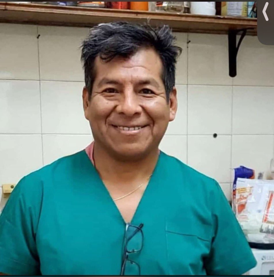 Cuando era practicante dormía en un armario del Hospital porque no tenía plata para viajar. Salvó muchas vidas y llegó a cirujano Jefe.
Se llamaba Juan Cruz y a los DDHH no les importa porque están defendiendo a un guerrillero de las FARC que tuvo un infarto en él Obelisco.