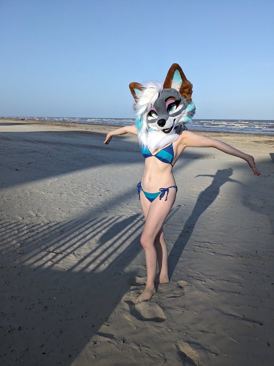 It’s just beach or whatever Ken says 
🪡:<a href="/Glitzy_Fox/">Glitzy Fox / GF Studios 🎀</a>