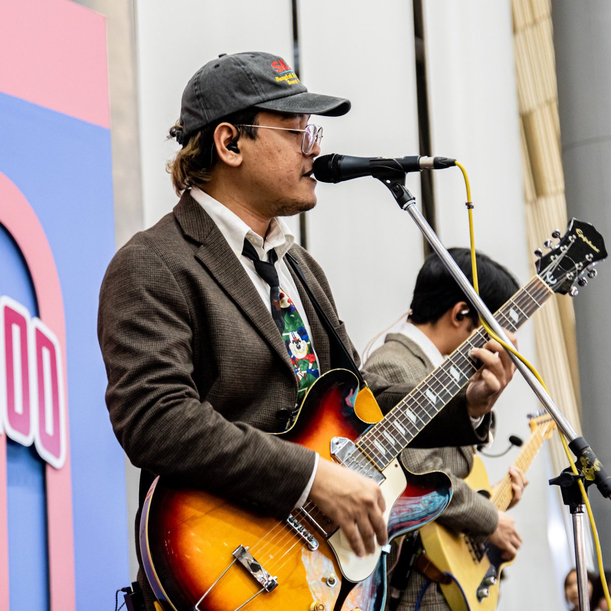 futurepark's tweet image. #ฟิวส์นี้สนุกแน่ 🥳 บรรยากาศคอนเสิร์ตแสนอบอุ่นกับ Uncle Ben ที่งาน WOOHOO😆🎤🎼
#WOOHOO #UncleBen