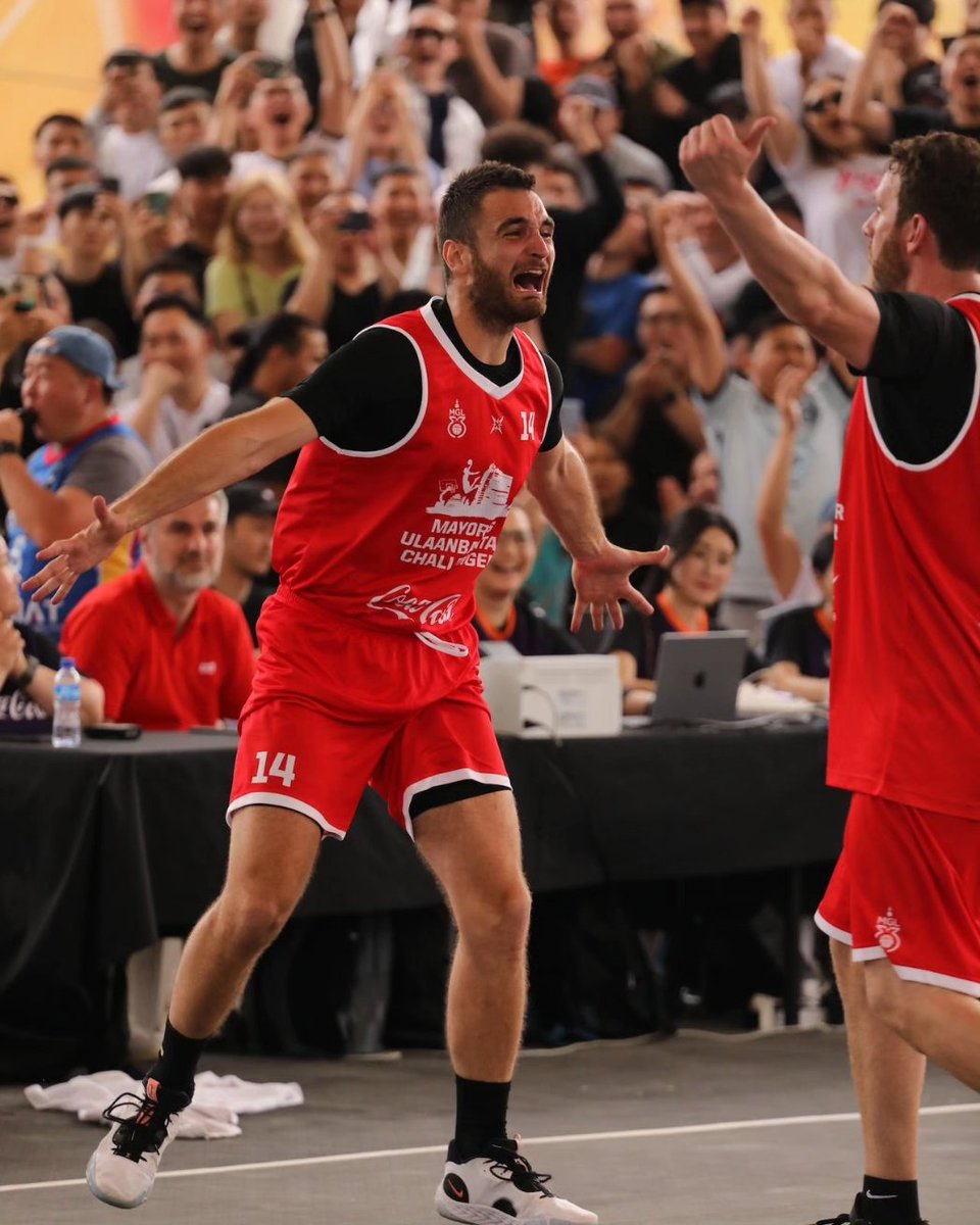 SteveSir1's tweet photo. That @MarkoDugosija and Mongolian 🏀 fans energy 🔋is back with us just in time 🤘

Last challenger in UB was a crazy one. 
Join us again this weekend for the Sukhbaatar 🇲🇳 Challenger.

@3x3ulaanbaatar gametimes
2:55pm vs Qualifying draw
4:35pm vs Sansar https://t.co/anoog2MISa