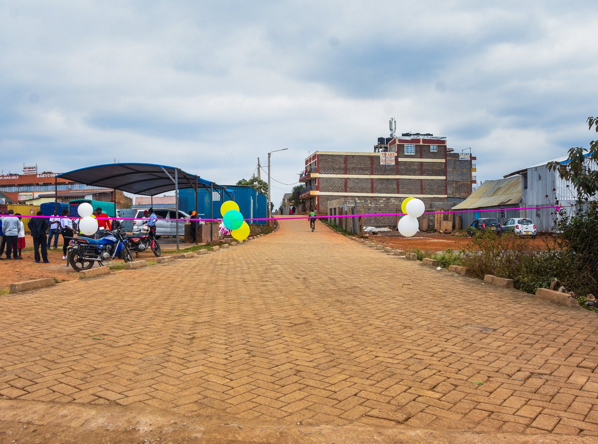 BrianMulama_'s tweet photo. Happy to represent my boss, H. E Governor @SakajaJohnson at the launch of the completed Cabro constructed Kamae Refferal to kamae kiwanja road, opposite Kenyatta University. Hosted by Dr. Clement Kamaru, Kahawa West ward Mca, we also checked on the progress of the construction of the extended road from Bima to Bypass. #LetsMakeNairobiWork