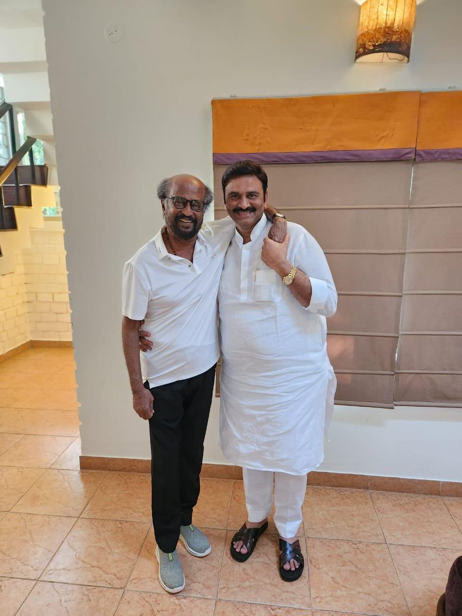 KRaghuRaju's tweet photo. .@rajinikanth గారు, మిమ్మల్ని విమర్శించిన వాళ్లకి ఇప్పుడు “అర్థమైంది రాజా”! 💥💥💥

Watched ‘JAILER’ with family. I would say this is one of the best movies I’ve watched in the last couple of years. MUST WATCH!! Super Star @rajinikanth garu’s charisma and swag is 🔥🔥🔥. He is at his best! Director @Nelsondilpkumar’s taking and the way he shot each and every scene is outstanding. BGM by Music Director @anirudhofficial is top notch! I’m sure this movie is going to break many records! My best wishes to the entire team!!  

@sunpictures