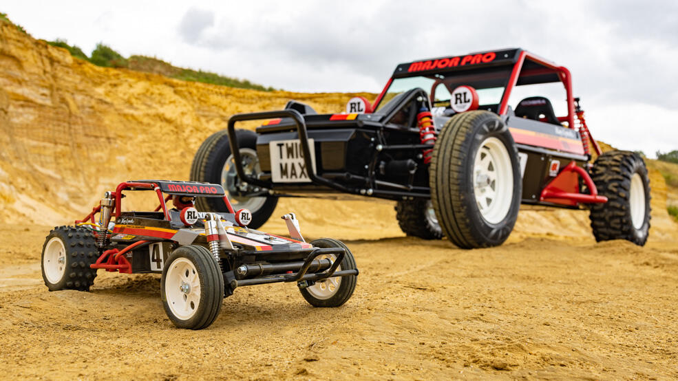 TamiyaUK's tweet photo. Available in two sizes!

Could you imagine someone before telling you, one day you will be able to drive Wild One to work! @thelittlecar_co

While you ponder that prospect, contact your Tamiya dealer to grab the seminal RC kit... now back in stock!

#tamiya #littlecars #wildone https://t.co/y2j9r0Dy9E