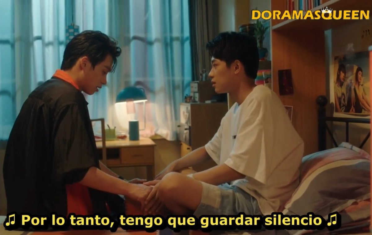 BLMafiaLover's tweet photo. La manita! Cómo le agarraba la manita. 😳
#StayWithMe
#StayWithMeEP19
#StayWithMeEP20 https://t.co/a4qngp3kBO