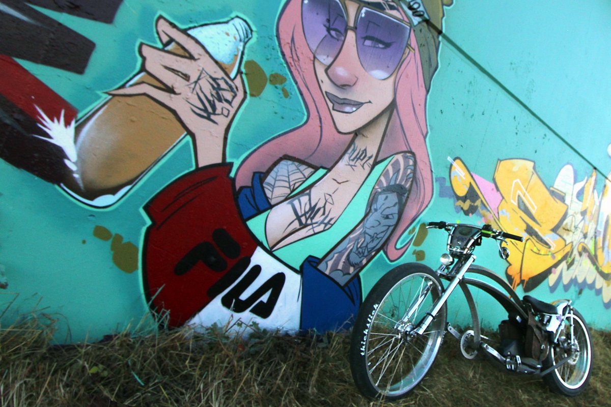 420_Bike_Life's tweet photo. @GraceALore I love fresh murals, like the Saanich #Pride Flag (below); but my favorite for murals is the ever morphing E&amp;N #GraffitiArt Trackside Gallery. #Cycling @crd_bc #eChopper #ebike #yyj 
*sometimes the Galloping Goose has cool &amp; gritty mixed media murals (last image) #graffiti https://t.co/f1mLLIdRbG
