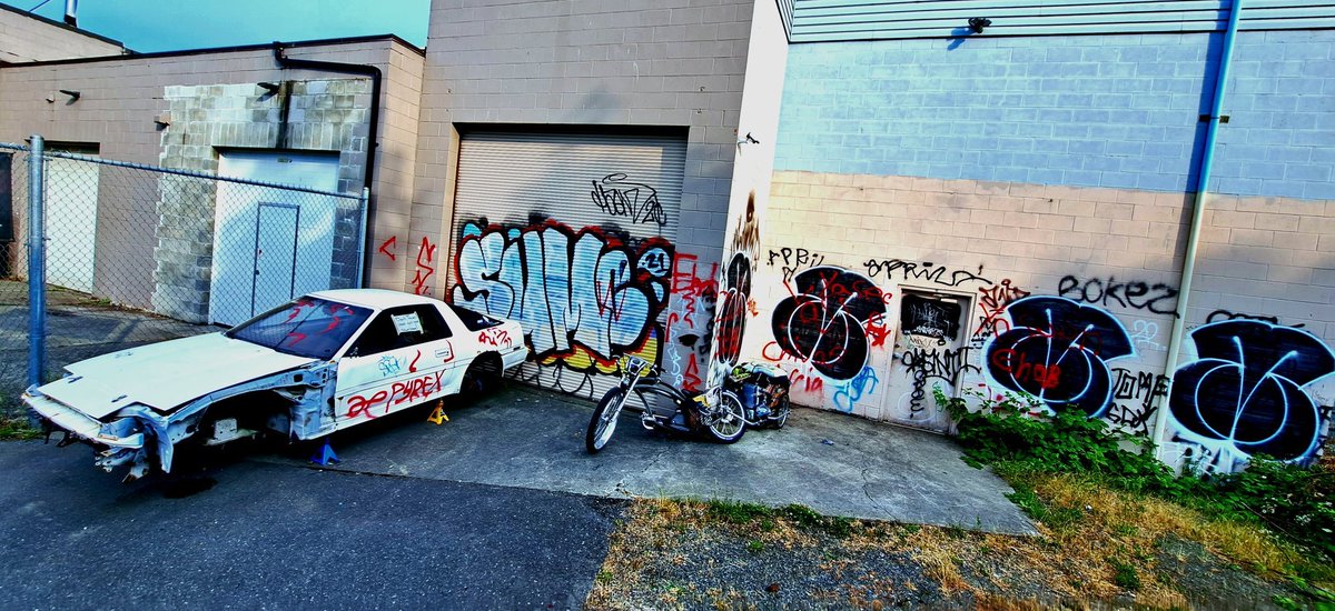 420_Bike_Life's tweet photo. @GraceALore I love fresh murals, like the Saanich #Pride Flag (below); but my favorite for murals is the ever morphing E&amp;N #GraffitiArt Trackside Gallery. #Cycling @crd_bc #eChopper #ebike #yyj 
*sometimes the Galloping Goose has cool &amp; gritty mixed media murals (last image) #graffiti https://t.co/f1mLLIdRbG