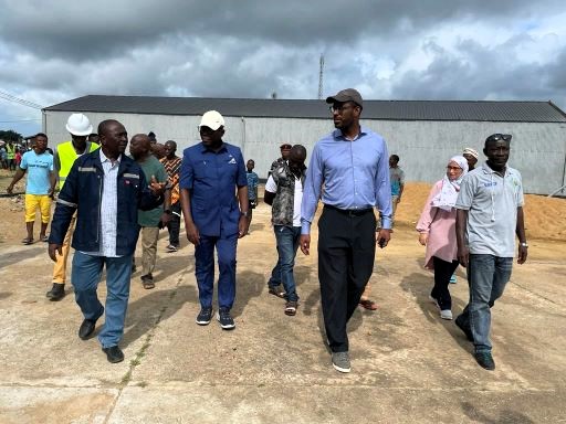 mof_sl's tweet photo. Islamic Development Bank (ISDB) @isdb_group Mission inspects Regional Rice Value Chain Project in Torma Bom
#isdb_group 
https://t.co/tI0xiIpW2s https://t.co/Nl4L3xFEdd