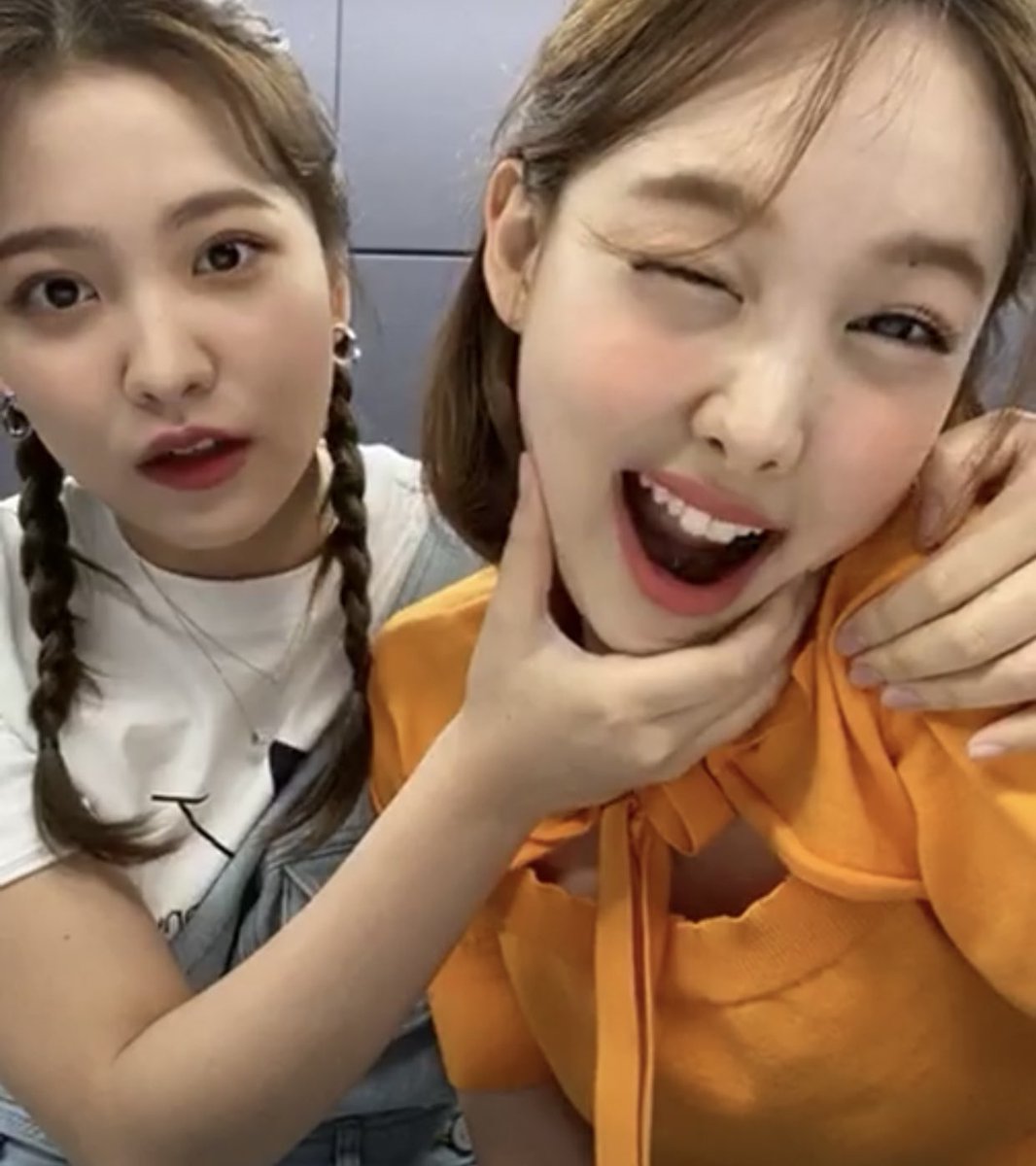 yeri pics 𐙚 tweet media