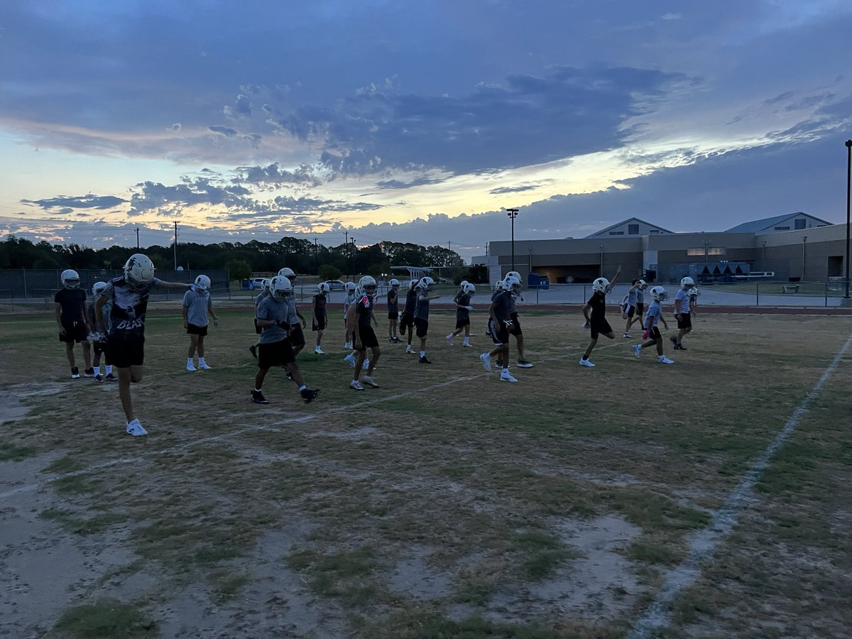 Harpool MS Boys Athletic (@harpoolmsboysa) on Twitter photo Day 1 in the books! It’s Football Season!!! #southside <a href="/Coach_KHowell/">Kenny Howell</a> <a href="/ReedHeim/">Coach Heim</a> <a href="/kylekeese/">Kyle Keese</a> <a href="/charleysaiz/">Charley Saiz</a> <a href="/coach_jwhitley/">Coach Whitley</a> <a href="/CoachJohnson_57/">Drew Johnson</a> <a href="/CoachAlexanderD/">Dylan Alexander</a> Day 1 in the books! It’s Football Season!!! #southside <a href="/Coach_KHowell/">Kenny Howell</a> <a href="/ReedHeim/">Coach Heim</a> <a href="/kylekeese/">Kyle Keese</a> <a href="/charleysaiz/">Charley Saiz</a> <a href="/coach_jwhitley/">Coach Whitley</a> <a href="/CoachJohnson_57/">Drew Johnson</a> <a href="/CoachAlexanderD/">Dylan Alexander</a>