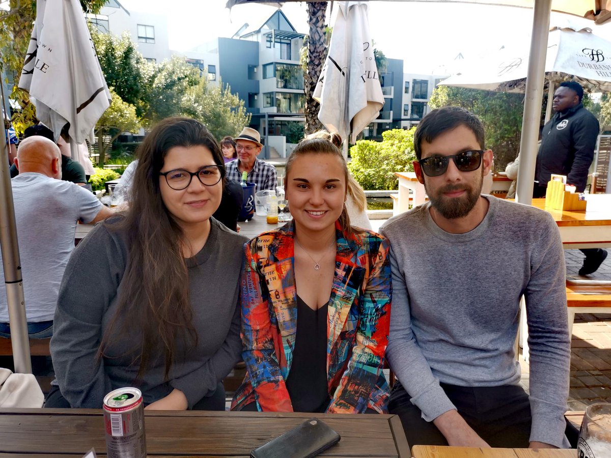 ZheroUK's tweet photo. 🍽️ Every Friday, our team enjoys lunch together. Today's lunch was extra special as we had two of our remote crew join in! 🍔🍻 

#TeamLunchFriday #staffwellness #thankyou https://t.co/58o8EixMRT