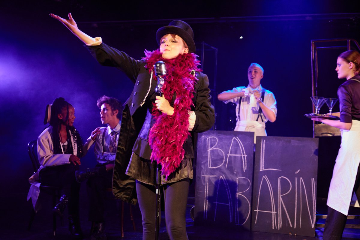 Another gorgeous ⭐️⭐️⭐️⭐️ review for Showgirls and Spies - this time from <a href="/ThreeWeeks/">ThreeWeeks Edinburgh</a>. 

"Terrifically performed, and with dynamic staging"

threeweeksedinburgh.com/article/showgi…