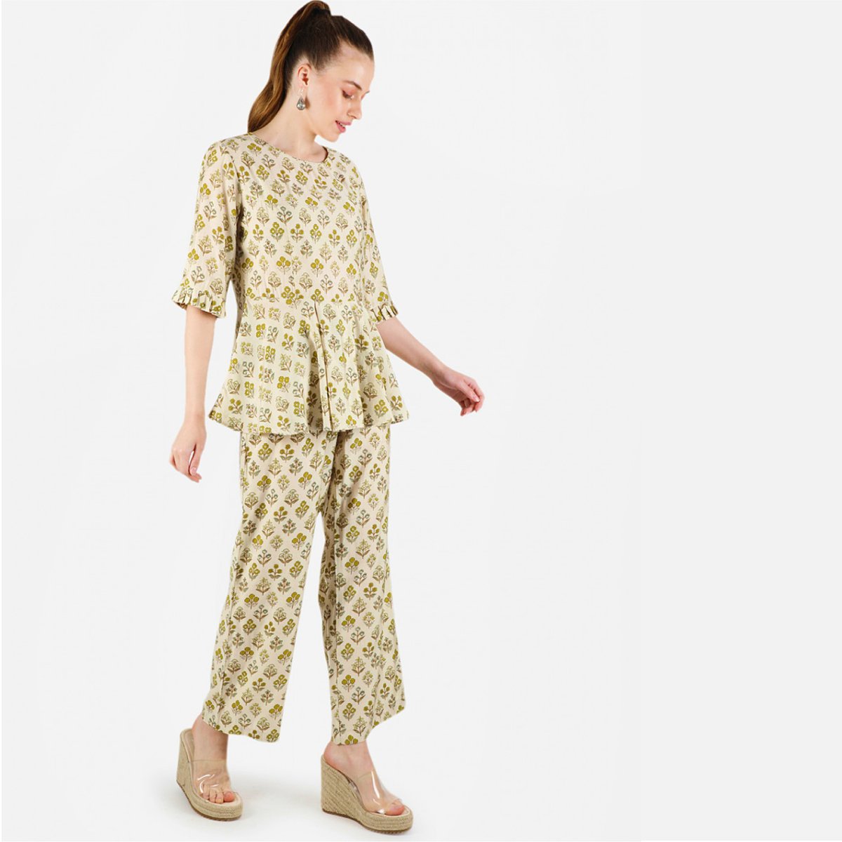 montecarlostyle's tweet image. Developed after years of meticulous research to design the softest fabric, our new #coord set collection inspired by the autumn-winter season is a study in craftmanship.  Explore the co-ord set collection at Monte Carlo online store. #montecarlo #coords #womenfashion #fashion