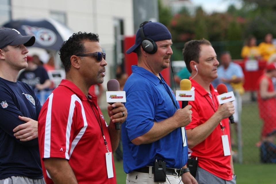 austinnelson's tweet image. Happy 20th Anniversary to @1045TheZone. The sports station in Nashville we’ve all grown up listening to. Appreciate @MickeyRyan1045, @brentdougherty, @bbishop23 and @JTinNashville for teaching me so much during my internship back in college.