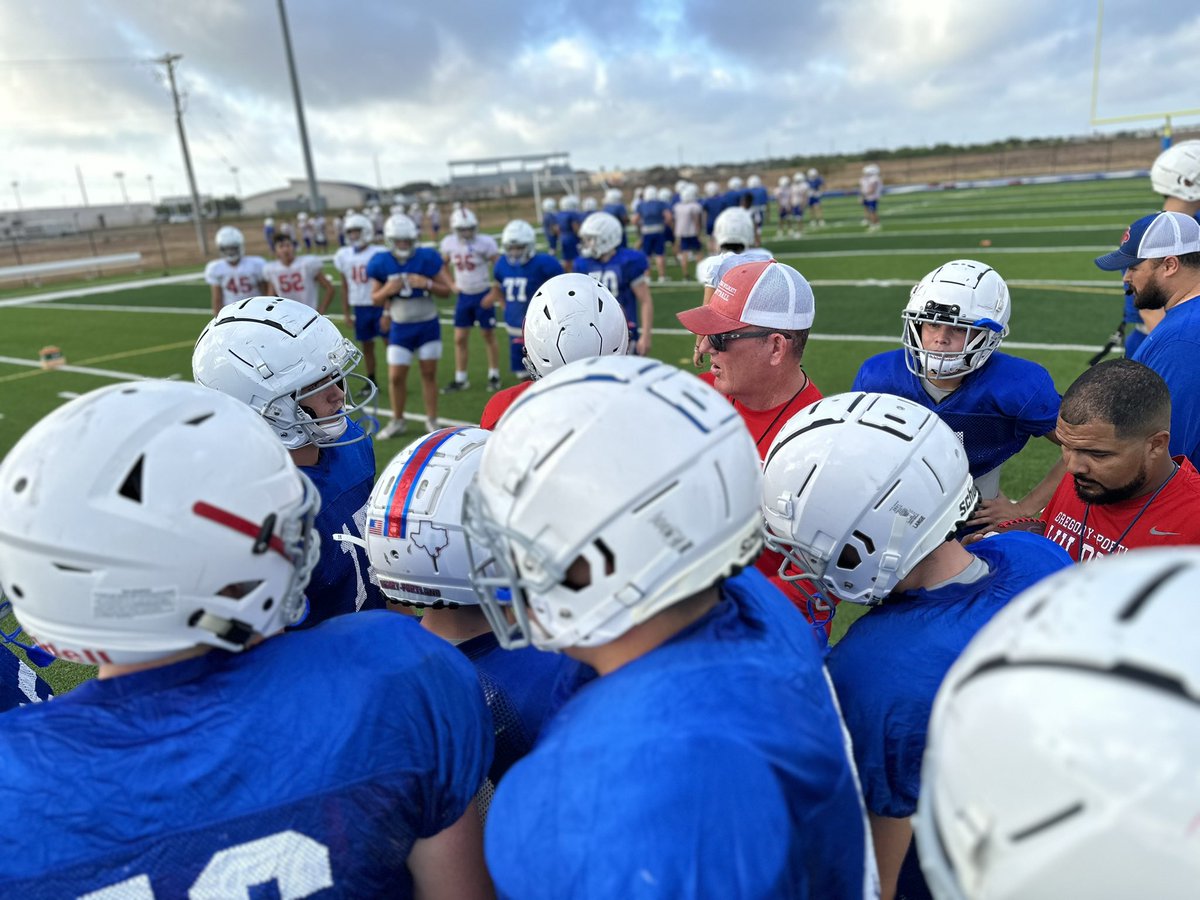 Larissa Liska tweet media