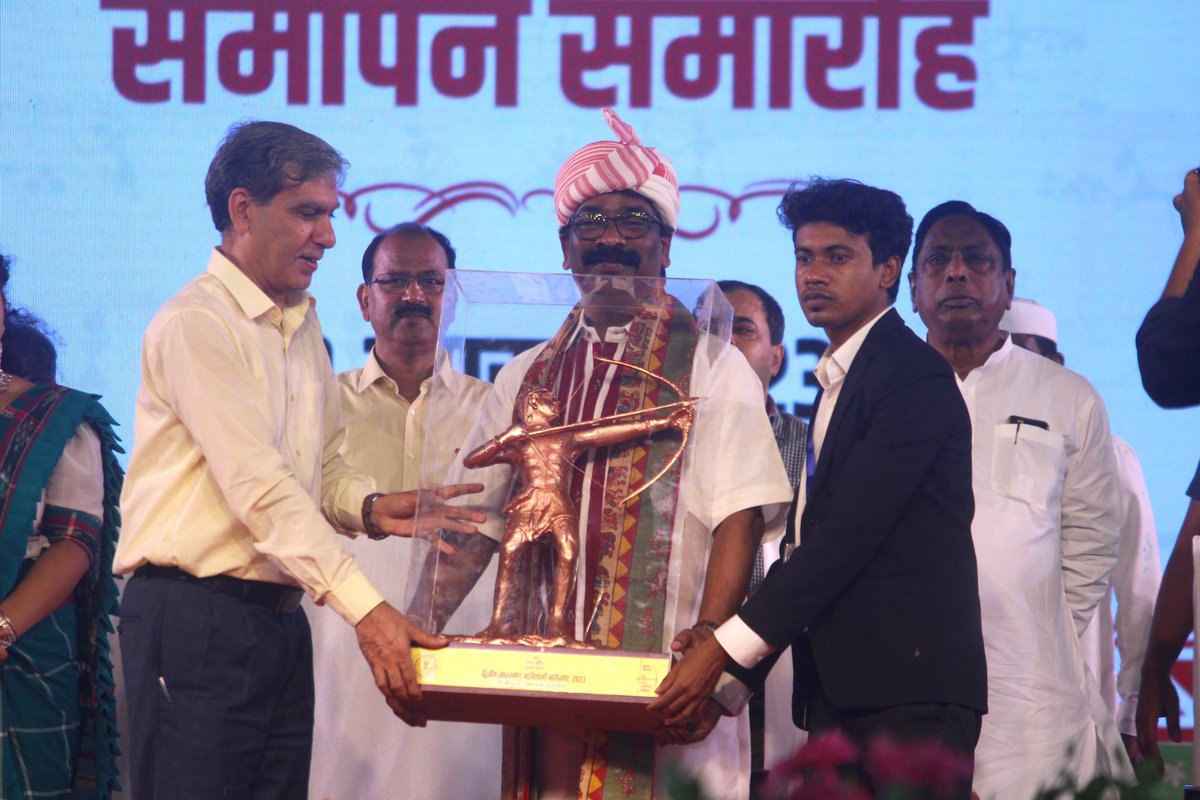VisitJharkhand's tweet photo. #Day 2 Jharkhand's Adiwasi Mahotsav
📍Birsa Munda Museum and Memorial Park, Ranchi, Jharkhand. https://t.co/1D0J1Dy2Ha