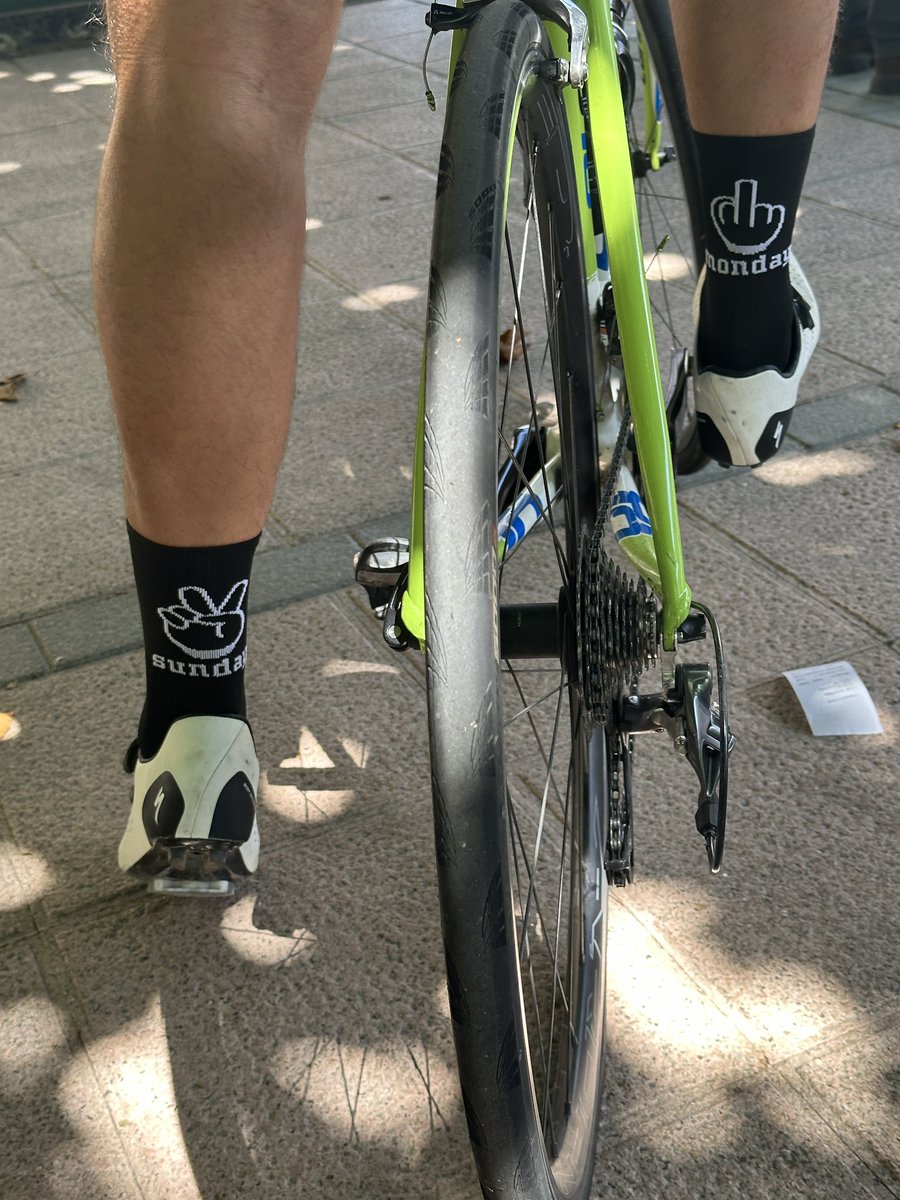 Noah Kagan tweet media