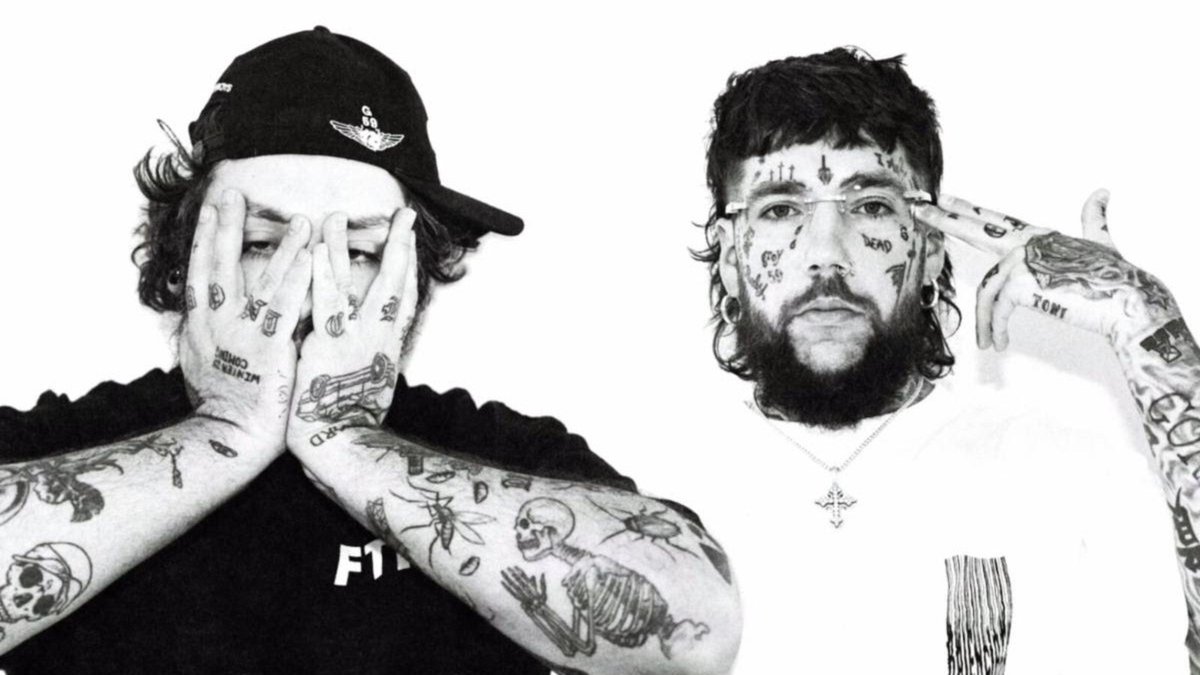 Revolvermag's tweet photo. 🖤 Hear the pounding new three-song EP from goth-rap titans $SUICIDEBOY$ https://t.co/A04NyKw002 https://t.co/hhC4rCBtnR