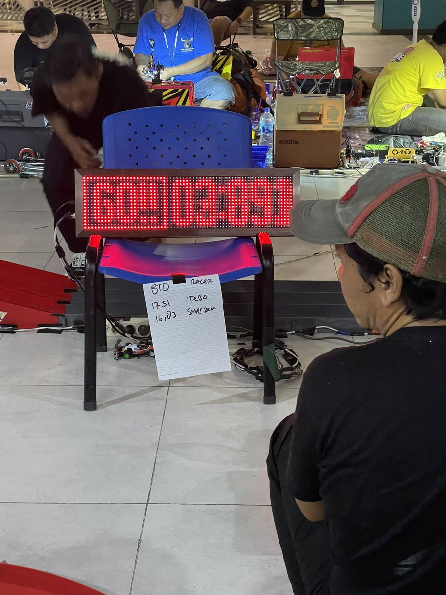 superzenmini4wd's tweet photo. Kali ini chassis ZERO naik panggung, BTO 16,83 menjadi yang tercepat
Super ZERO setup !!
#ミニ四駆 #tamiya_mini4wd #TotalClassic #goodolddays2023 https://t.co/xlOoDmaNQC