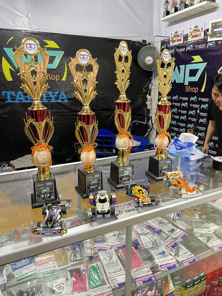 superzenmini4wd's tweet photo. Kali ini chassis ZERO naik panggung, BTO 16,83 menjadi yang tercepat
Super ZERO setup !!
#ミニ四駆 #tamiya_mini4wd #TotalClassic #goodolddays2023 https://t.co/xlOoDmaNQC