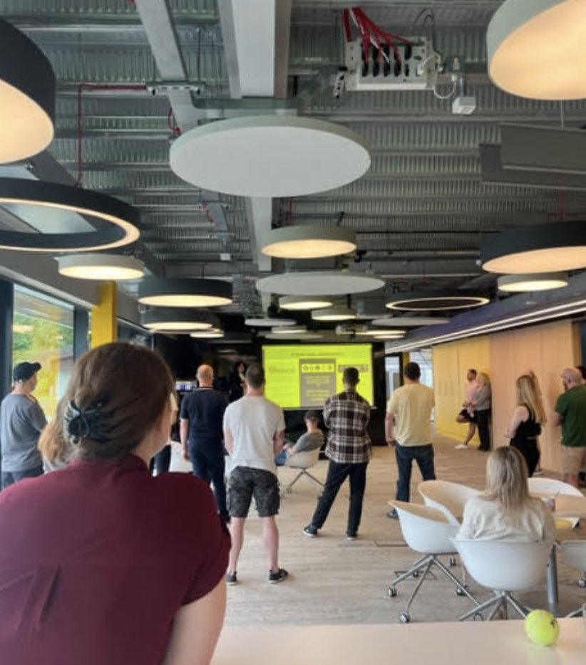 hxtechteam's tweet photo. 🚀 A great kick off earlier today for day 3 of the #TechAndProduct Hackathon! Some are diving into coding, some are designing, as well as innovating to shape the future!
We can't wait to see the game-changing solutions!
 🔥👩‍💻👨‍💻 #HackathonDay3 https://t.co/6AFabWMtyF