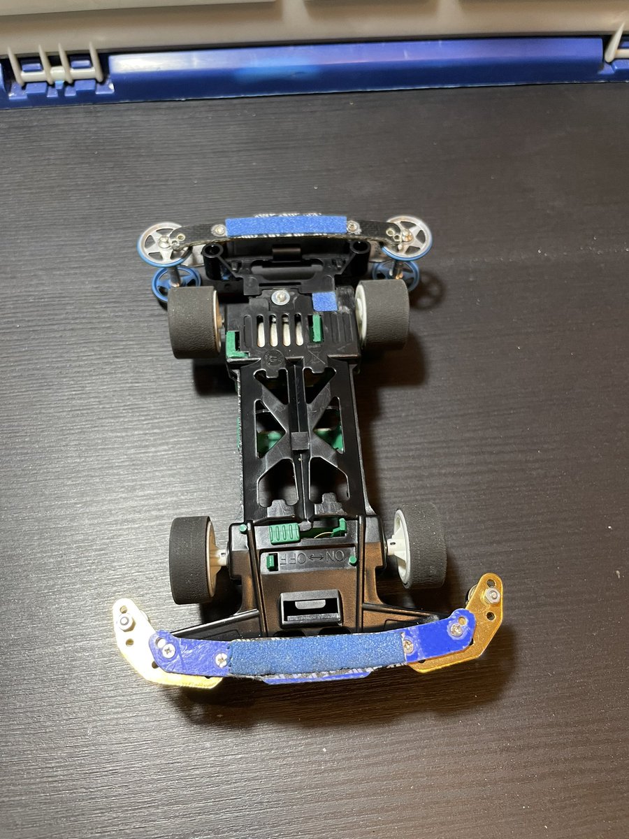 superzenmini4wd's tweet photo. Super ZERO setup !! 👍💪
#ミニ四駆 #tamiya_mini4wd #TotalClassic #goodolddays2023 https://t.co/RJb2oERLUt