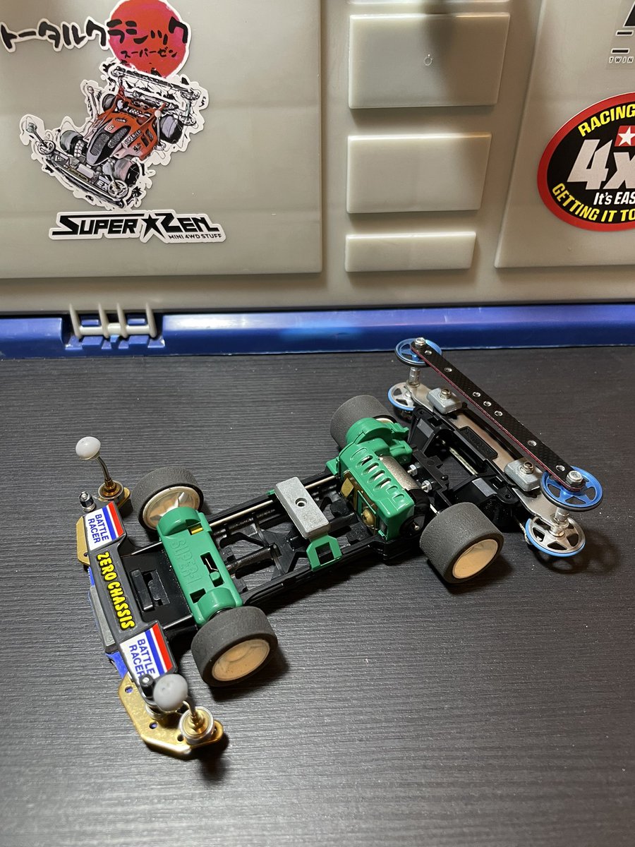 superzenmini4wd's tweet photo. Super ZERO setup !! 👍💪
#ミニ四駆 #tamiya_mini4wd #TotalClassic #goodolddays2023 https://t.co/RJb2oERLUt