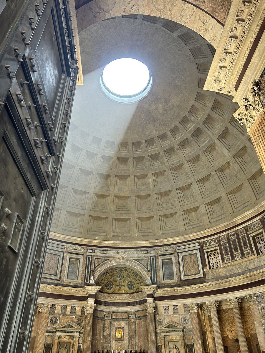 PE_MrSmith's tweet photo. Enjoying Rome! Beautiful city! https://t.co/H4BrUiRGQD