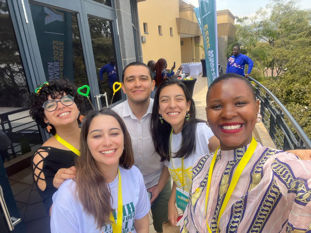 YouthDeliver's tweet photo. #WD2023 marked the end of the program for the Women Deliver Young Leaders Class of 2020 — but their journey as advocates is just starting!

This bold group of activists 📢 will continue to drive change towards a more just, gender-equal world.

🎉 Congratulations to all of them! https://t.co/qQ7nT3VRyG