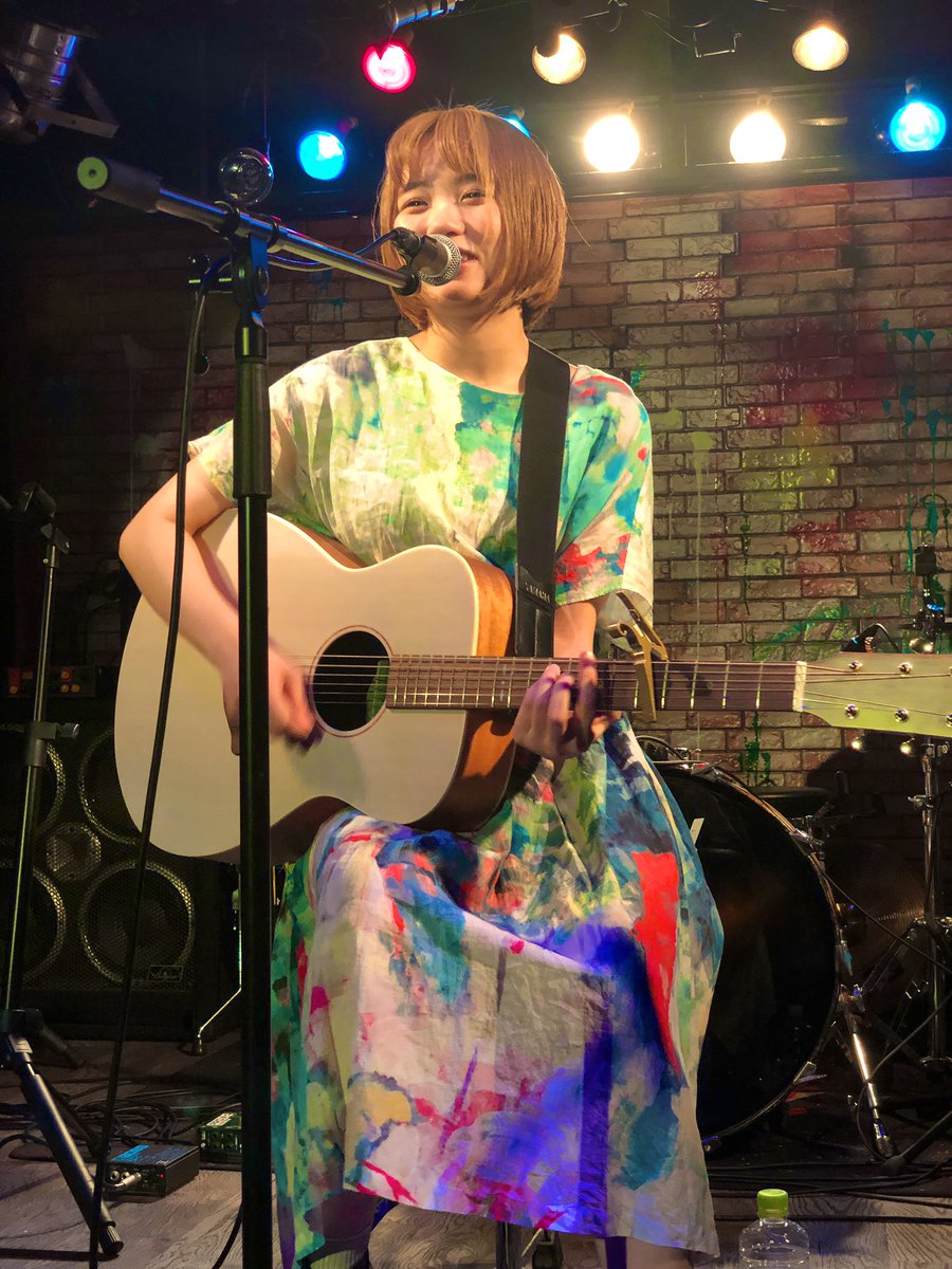 LERUTH_'s tweet photo. アコースティックなひとが聴けて観れて最高に最高でした！！
#未��� https://t.co/s5lfD4v6oO