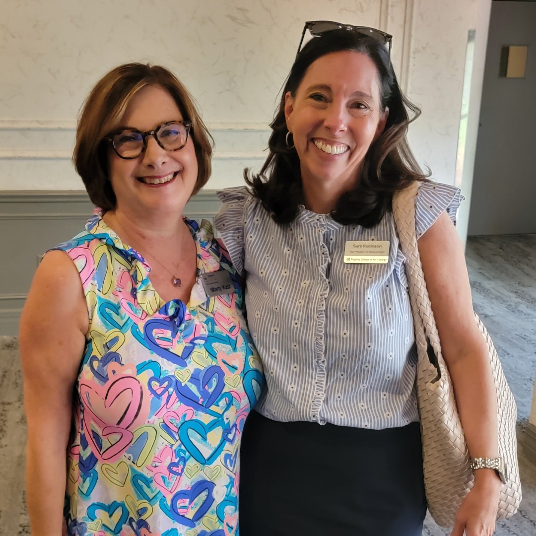 AFPSWFL's tweet photo. AFP Southwest Florida Chapter thanks Adrienne Bookhamer, LCSW, Lakewood Ranch Community Fund, for being our guest at the August 8 AFP meeting. Adrienne gave our non-profit and fundraising friends an informative presentation on Social Enterprise. https://t.co/wlBf40j6Us