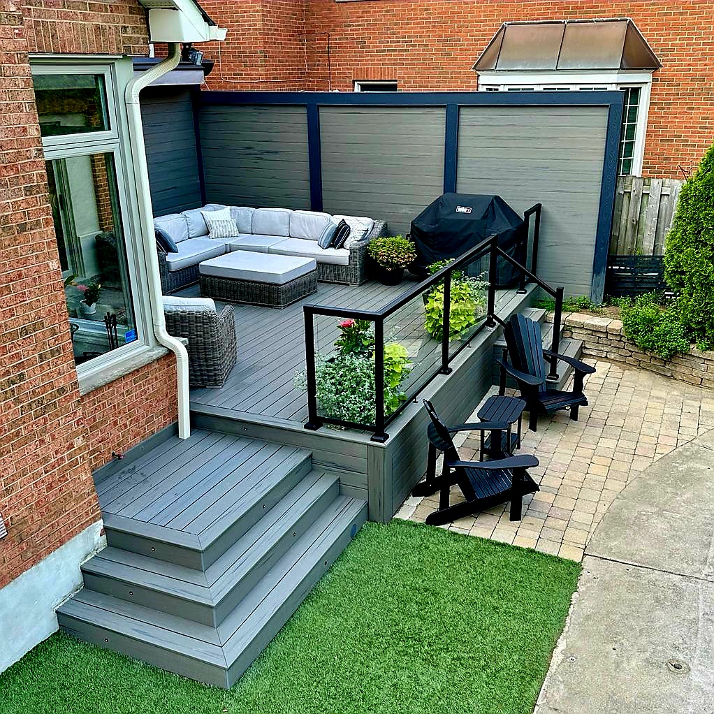 FinishesInc's tweet photo. Our team knocked it out of the park on this #oakville  project. 💯 Covered in @timbertech silver maple, we mixed in some @trexcompany winchester grey on the privacy wall.    Framed glass railings from @vistarailings  @goliathtechcorp helical piles! https://t.co/xXJS2pWvWI