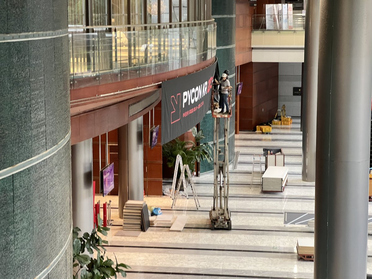 mirirnet's tweet photo. 파이콘 한국 2023, 내일이네요!
#PyConKorea #PyConKR https://t.co/4pM89ukKQC