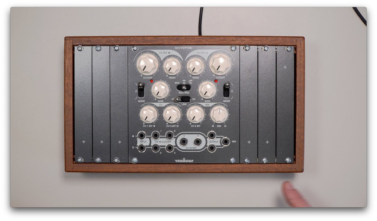 We made some videos about our twinVCFilter #eurorack #multimode #filter. The first part is already online: youtu.be/KYL4DvOECqc