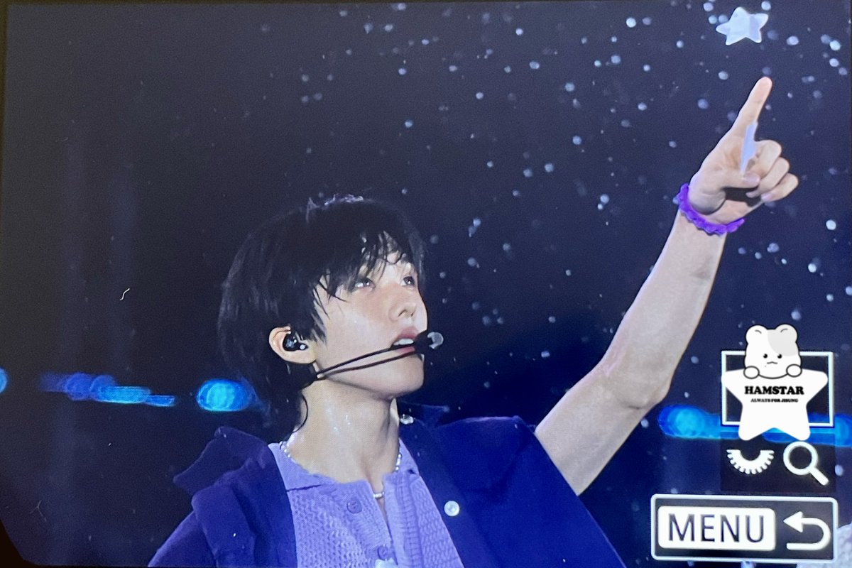 hyoJujung_92's tweet photo. 230811 잼버리 💜 #지성

치이짱은 별의 선택을 받은 거야~ 🎶

#엔시티드림 #NCTDREAM #JISUNG #박지성 #チソン https://t.co/DMTkHOcYev