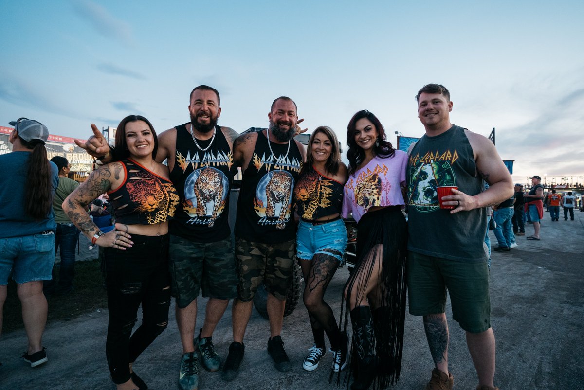 DefLeppard's tweet image. 