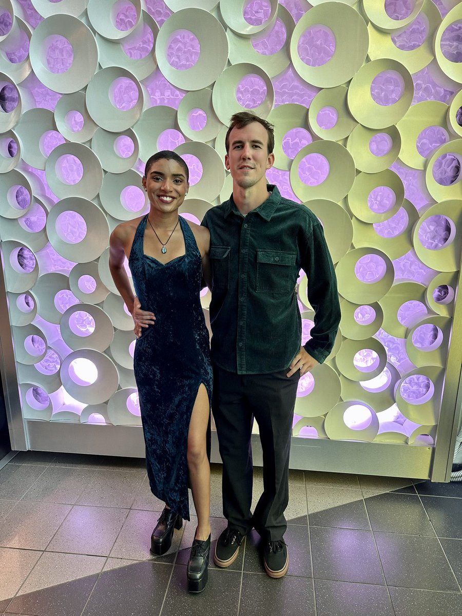 seqflowers's tweet image. Consider me fashionable late missing #aug3rd initial premier lol @K4KCrypto much love for taking care of me 💚 still came #RedCarpet ready! #hex #PulseChain #PulseX 

Thoroughly enjoyed celebrating @THoSdocumentary premier in #Miami with a handful of amazing #hexicans 

Sending…