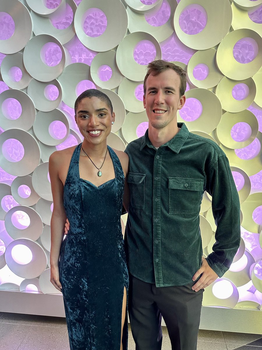 seqflowers's tweet image. Consider me fashionable late missing #aug3rd initial premier lol @K4KCrypto much love for taking care of me 💚 still came #RedCarpet ready! #hex #PulseChain #PulseX 

Thoroughly enjoyed celebrating @THoSdocumentary premier in #Miami with a handful of amazing #hexicans 

Sending…