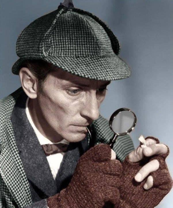 sherlockeditor's tweet photo. It was 29 years ago today that Peter Cushing, OBE (26 May 1913 – 11 Aug 1994) died. A fine actor in every sense, a terrific #SherlockHolmes, he brought class, charm and ability to every role. Here's to the memory of Peter Cushing, the gentleman and gentle man of horror! https://t.co/g0g67jwbuN