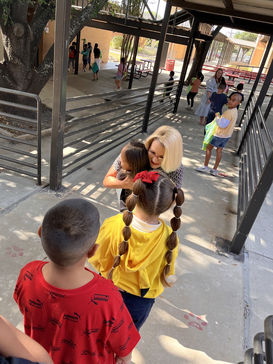Northside ISD (@nisd) on Twitter photo Yesterday <a href="/DrBuckinghamTX/">Dawn Buckingham</a> , Texas Land Commissioner, stopped by Cable Elementary’s Enrichment Academy and had the opportunity to see the innovative extended school year program in action. The Cable Cubs are off to a great start to the new school year. Yesterday <a href="/DrBuckinghamTX/">Dawn Buckingham</a> , Texas Land Commissioner, stopped by Cable Elementary’s Enrichment Academy and had the opportunity to see the innovative extended school year program in action. The Cable Cubs are off to a great start to the new school year.