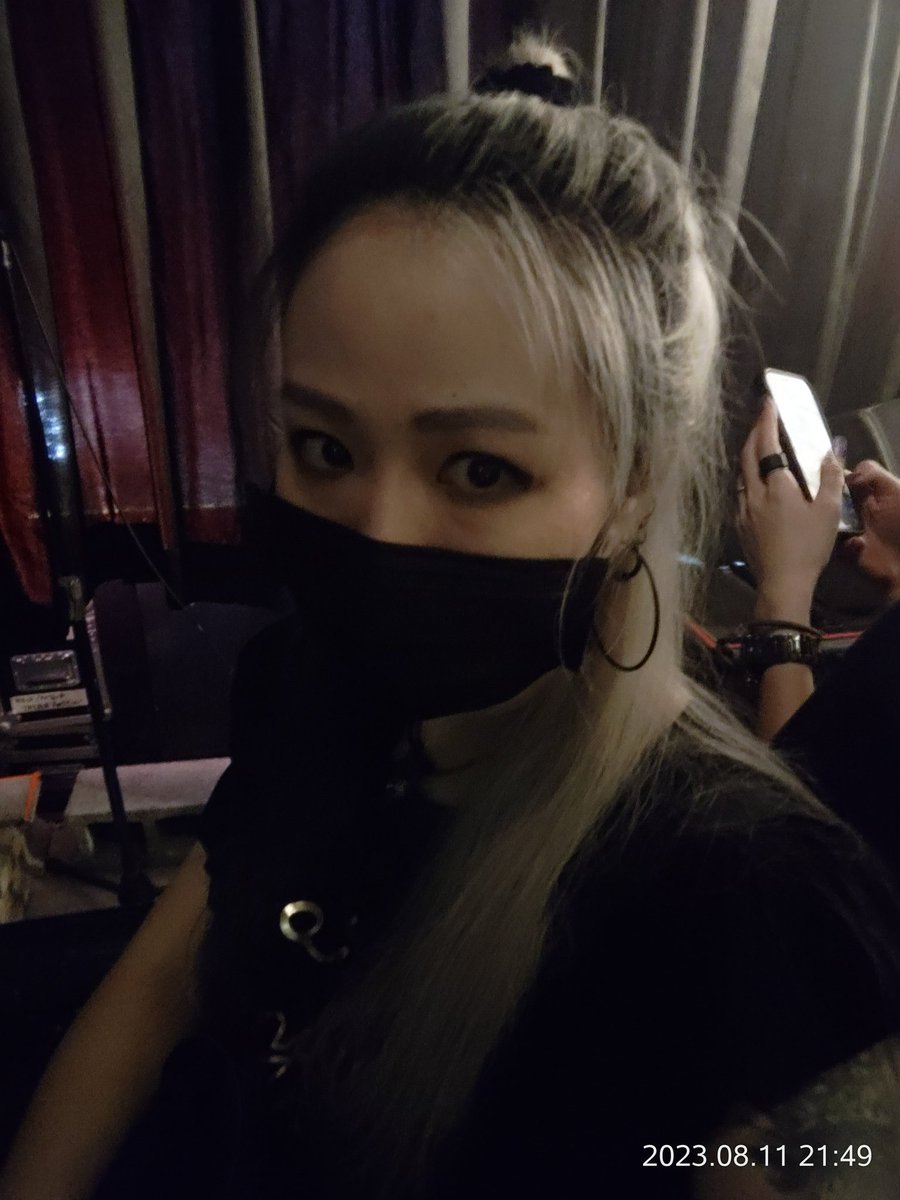 _JUSTIDA_'s tweet photo. 很幸運在第一排 超感動的看完了他們
DEXCORE in 台北 https://t.co/veejTWzYi0
