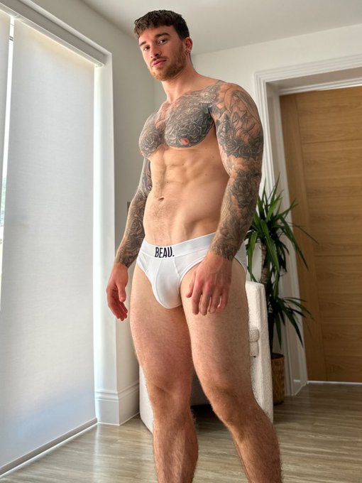 For my exclusive content ➡️ https://t.co/3x6d7ZPEFy https://t.co/5zn5X8qJ8o