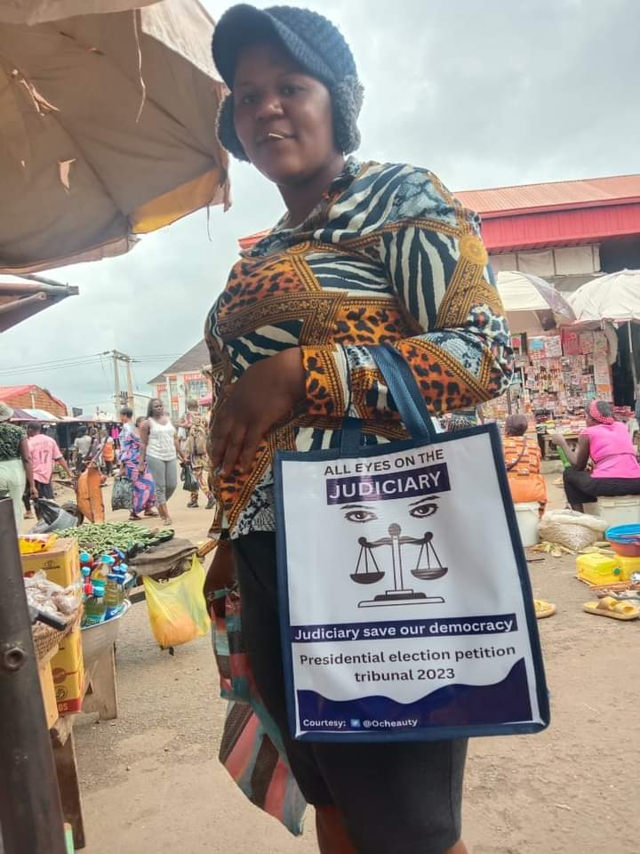 Why this haven't gone viral?
Push it.
Retweet it