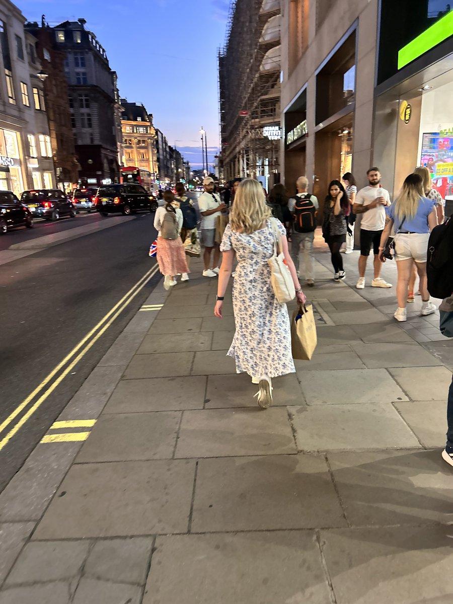 Lilly Webb tweet media