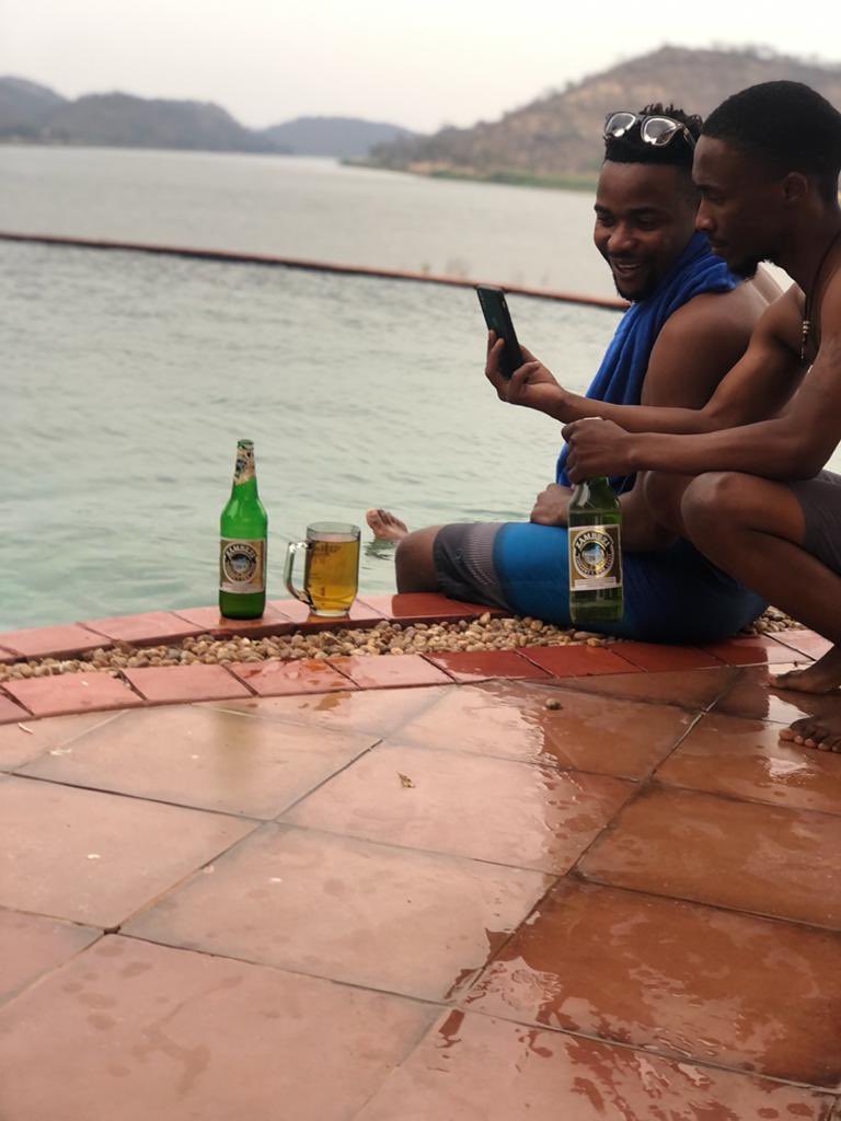 ktmunyoro's tweet photo. @Zambezi_Lager ZamBAEzi by the Zambezi river, when its ice cold gives the best satisfaction. https://t.co/JqYvuSUdGB