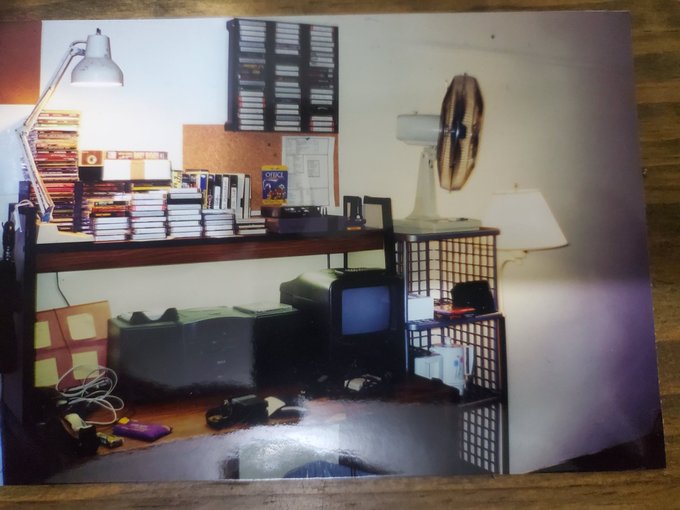 Going through some old pictures and found my first dorm room when I got to college in 1999.  Cassettes<a href="/tag/stripchat"class="tags"><span>#stripchat</span></a><a href="/tag/stripchatlive"class="tags"><span>#stripchatlive</span></a>