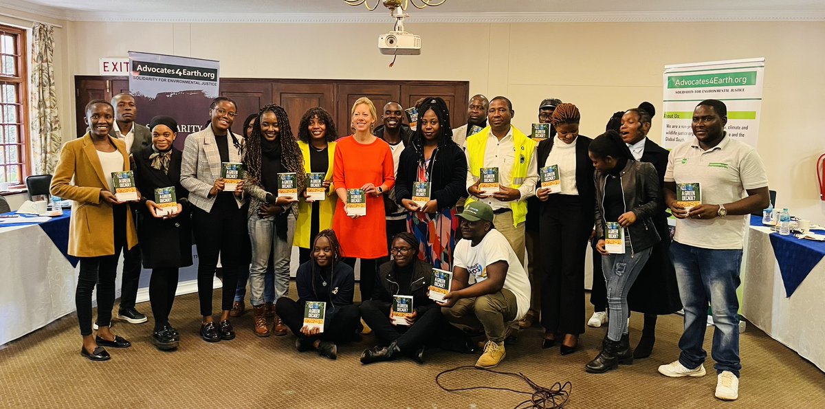 NLinZimbabwe's tweet photo. 📗Congratulations @Advocates4Earth on your book launch today. 

“A Green Decade” takes stock of  environmental rights in Zimbabwe since the 2013 Constitution. 

Impressive to see so many young contributors from law, academia &amp; civil society published here.👏 #AGreenDecade https://t.co/SiTJVA0clE