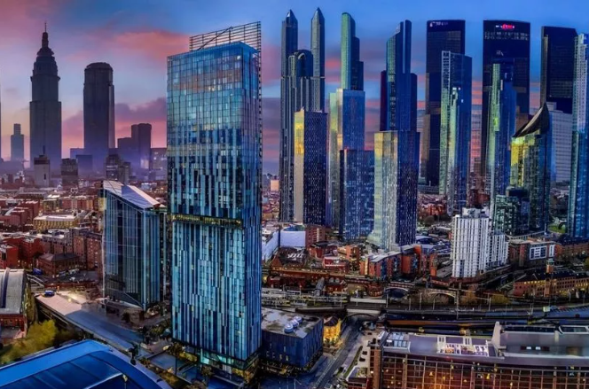 MENnewsdesk's tweet photo. The futuristic images that show a glimpse of how Manchester's skyline could look in the year 2100
Full story: https://t.co/moqwCWhYST https://t.co/neXl2xiwcH